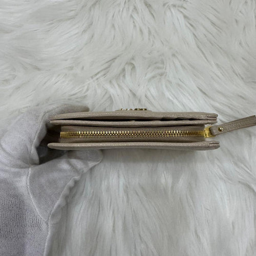 Miu Bi-Fold Wallet Miumiu Ic