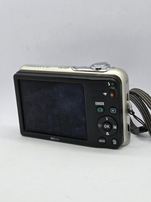 Nikon Compact Digital Camera Ok Coolpix L32