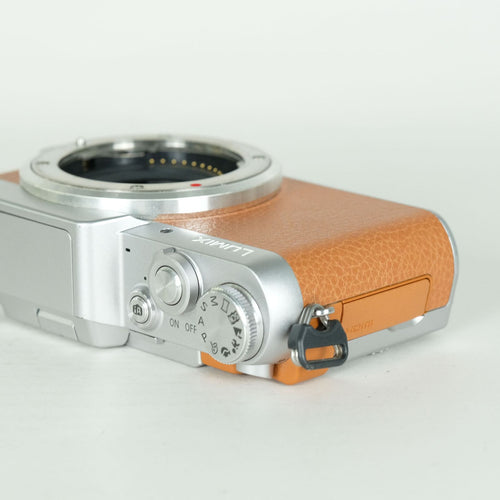 Panasonic Mirrorless Interchangeable Lips 1,505 Lumix Dmc-Gf7