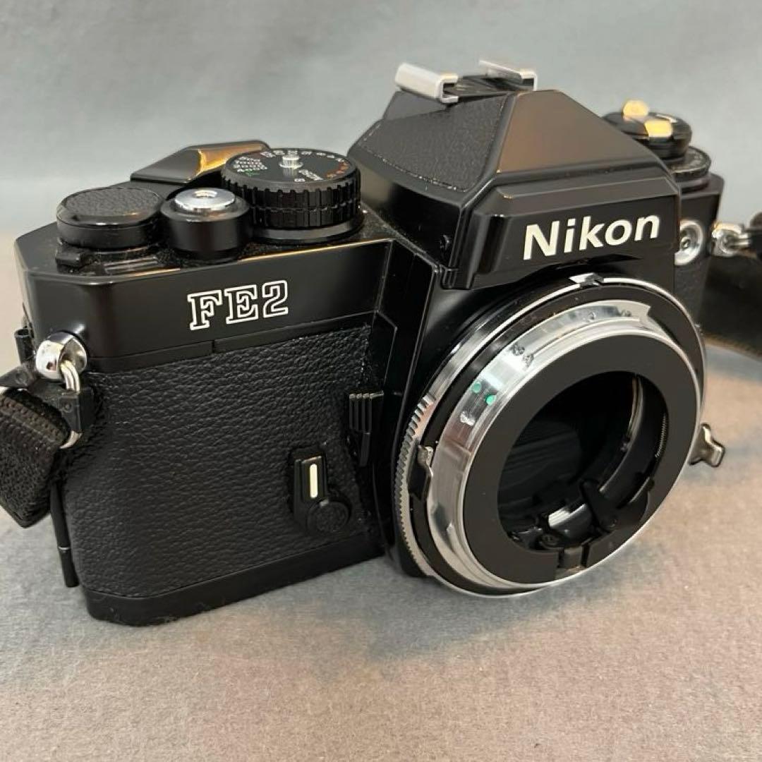 Nikon Slr Camera (Film) F Fe2 Tamron 70-210Mm