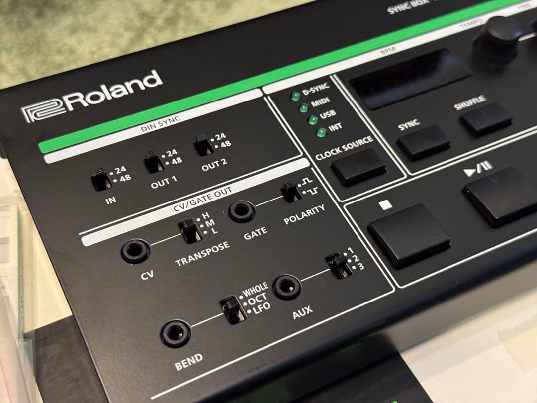 Roland Rhythm Machine Sbx-1 Sync Box Aira