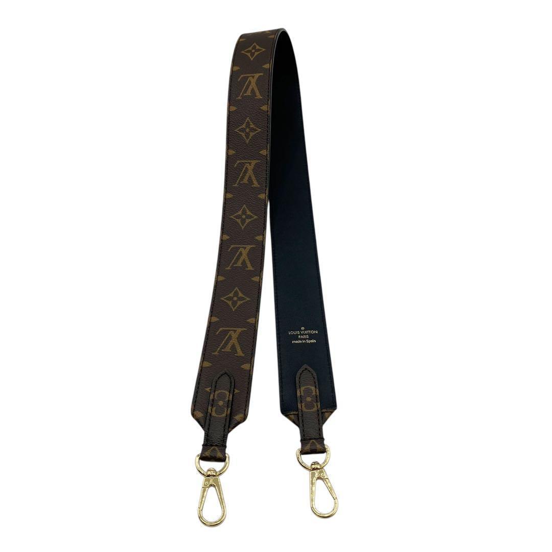 Louis Vuitton Shoulder Bags