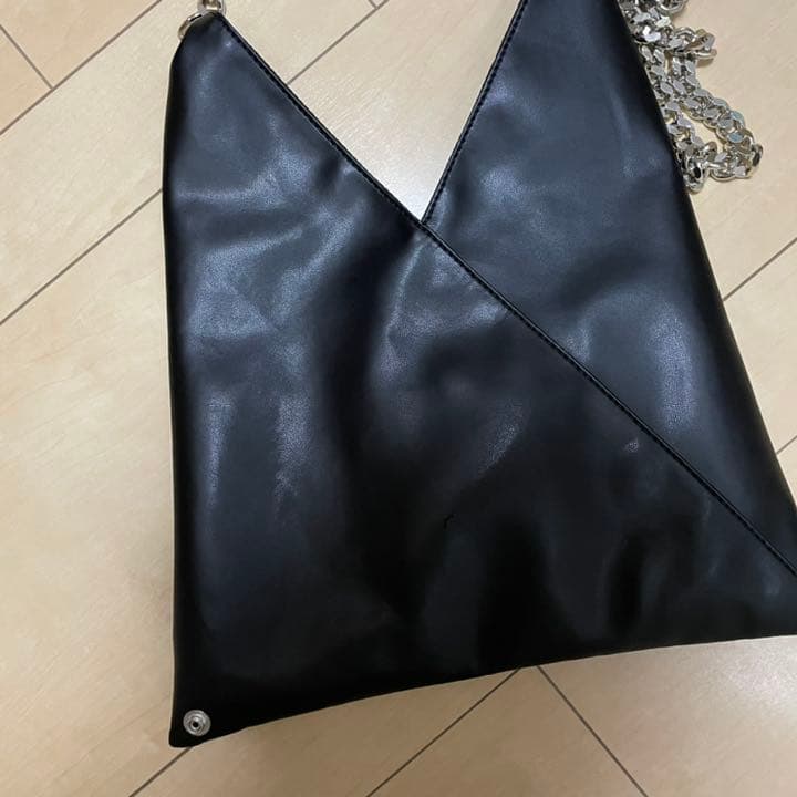 Mm6 Maison Margiela Shoulder Bags