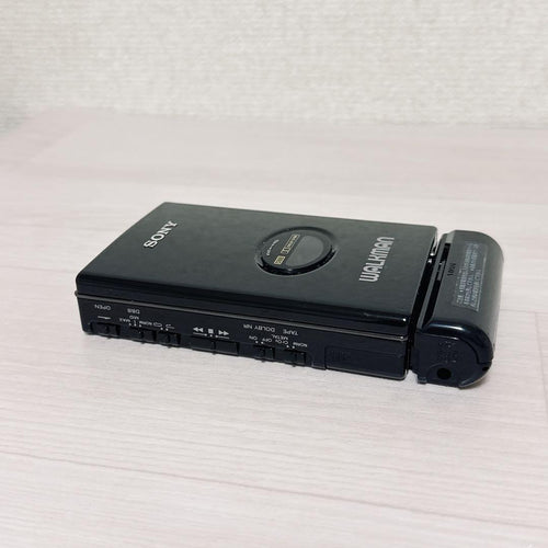 Sony Cassette Players 2745 Walkman Wm-609 Box