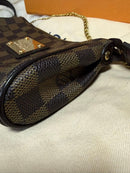 Louis Vuitton Shoulder Bags