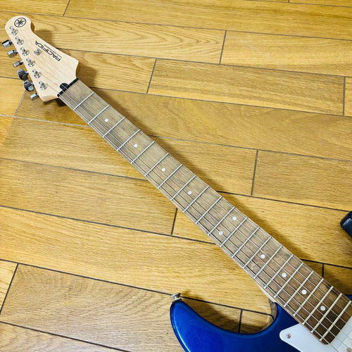 Yamaha Electric Guitars Pac012