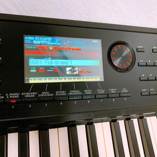Roland Analog Synthesizers Fa-08