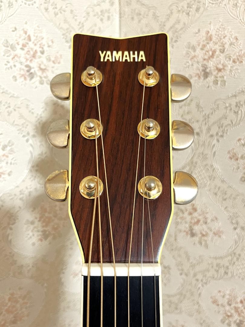 Yamaha Acoustic Guitars Fg-300D