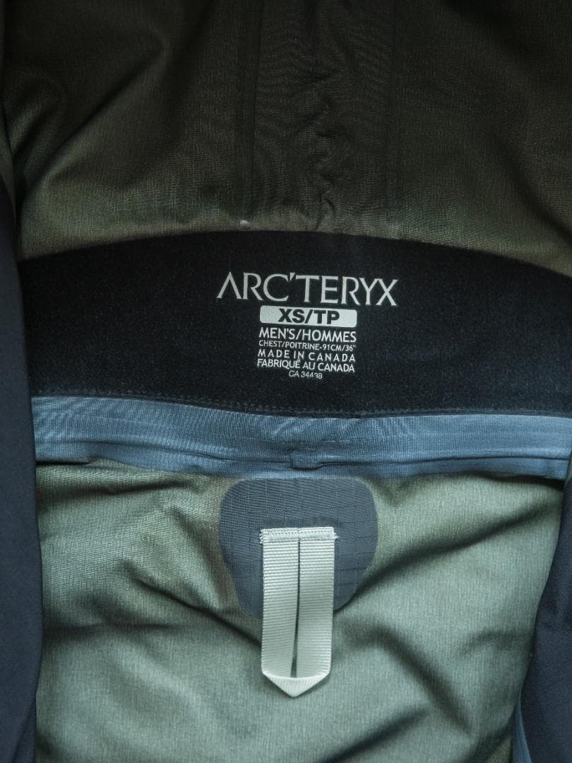 Arc'Teryx Mountain Parkas Alpha Sv Jacket Xs