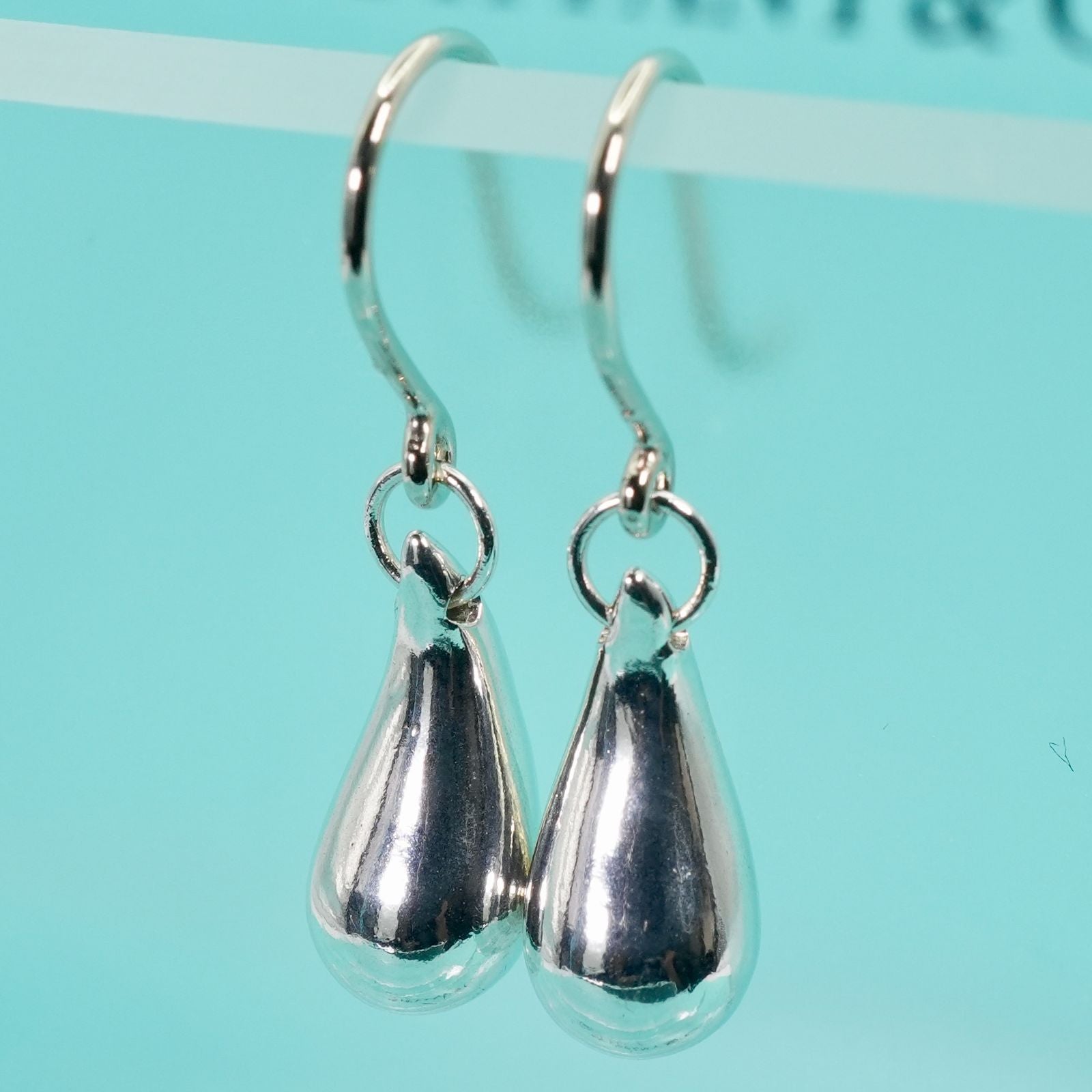 Tiffany Earrings (For Both Ears) /26-0450