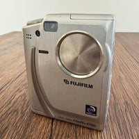 Compact Digital Camera Fujifilm Finepix 4700Z Ccd