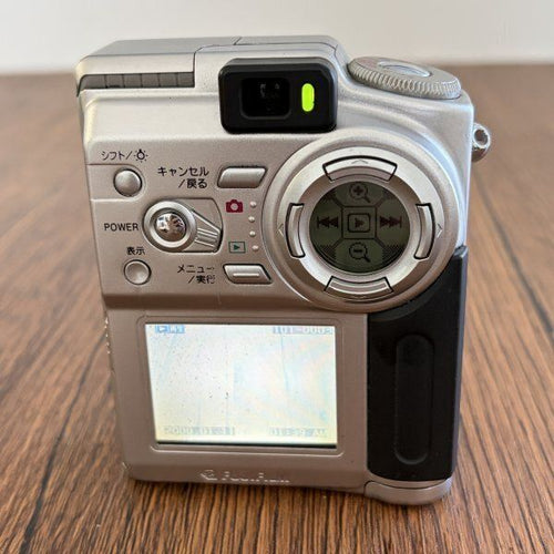 Compact Digital Camera Fujifilm Finepix 4700Z Ccd