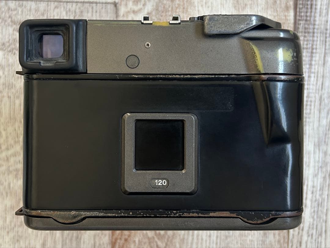 Mamiya Large -Size Medium Format Camera (Film) 7