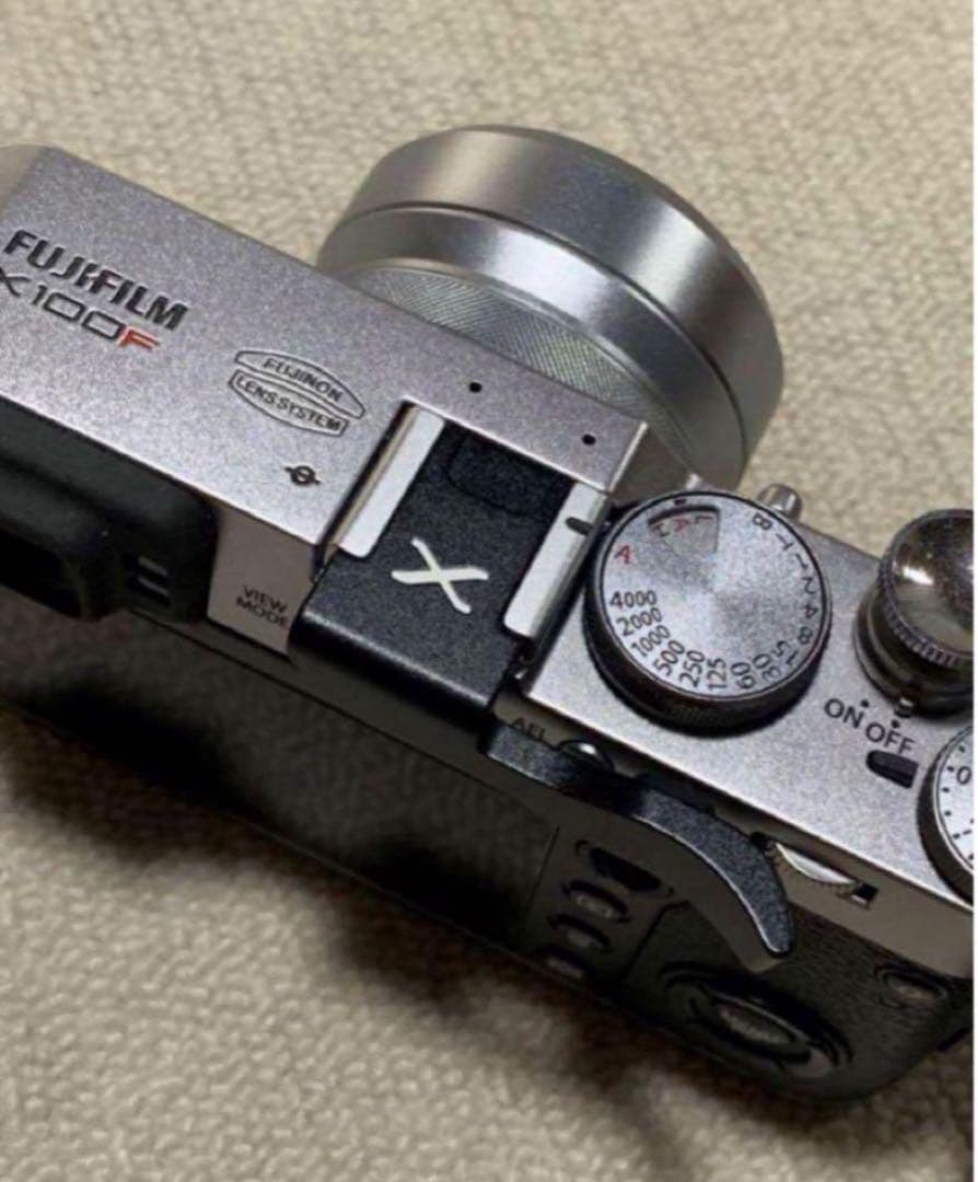 Fujifilm Mirrorless Interchangeable Lips X100