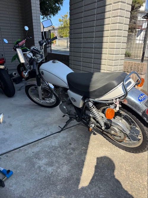 Yamaha Motorcycle Body Sr400