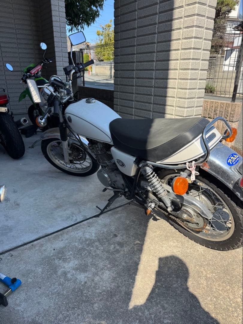 Yamaha Motorcycle Body Sr400