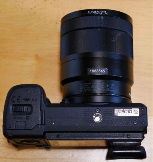 Sony Mirrorless Interchangeable Lens Cameras 6300 16-70Mm F4