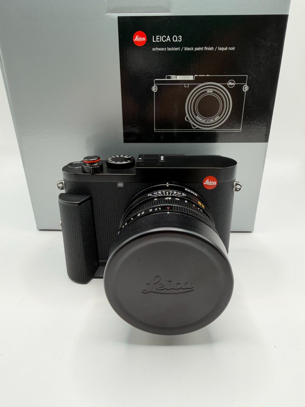 Leica Compact Digital Camera Q3