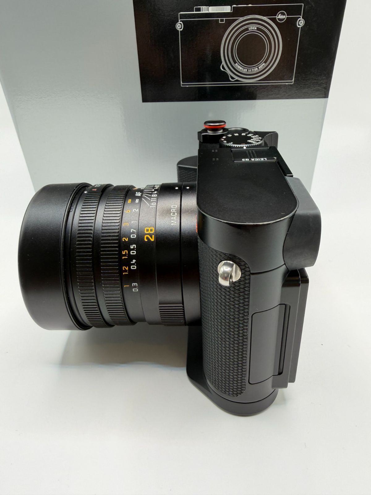 Leica Compact Digital Camera Q3