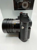Leica Compact Digital Camera Q3