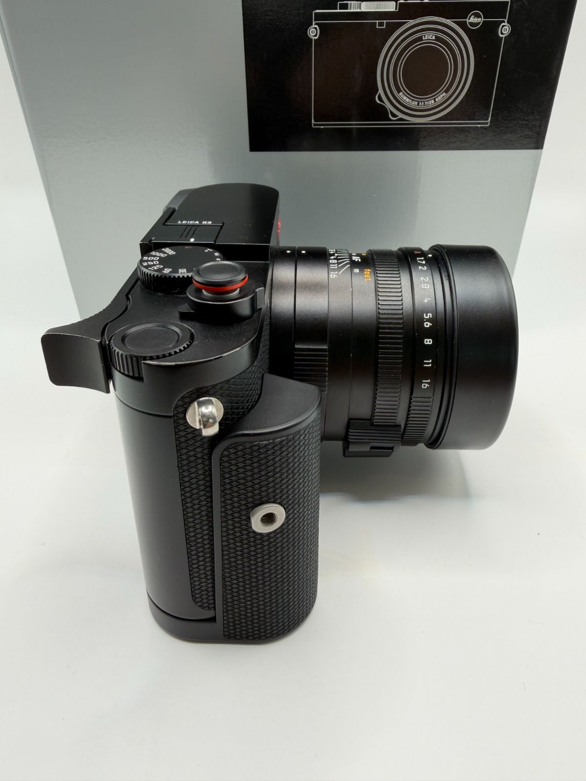Leica Compact Digital Camera Q3