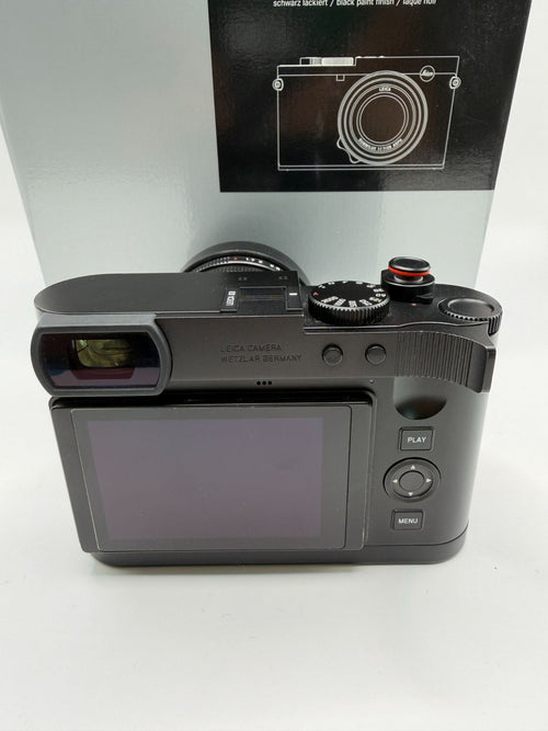 Leica Compact Digital Camera Q3