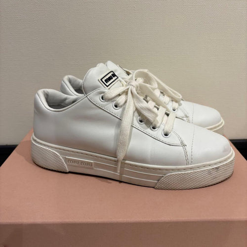 Miu Sneakers