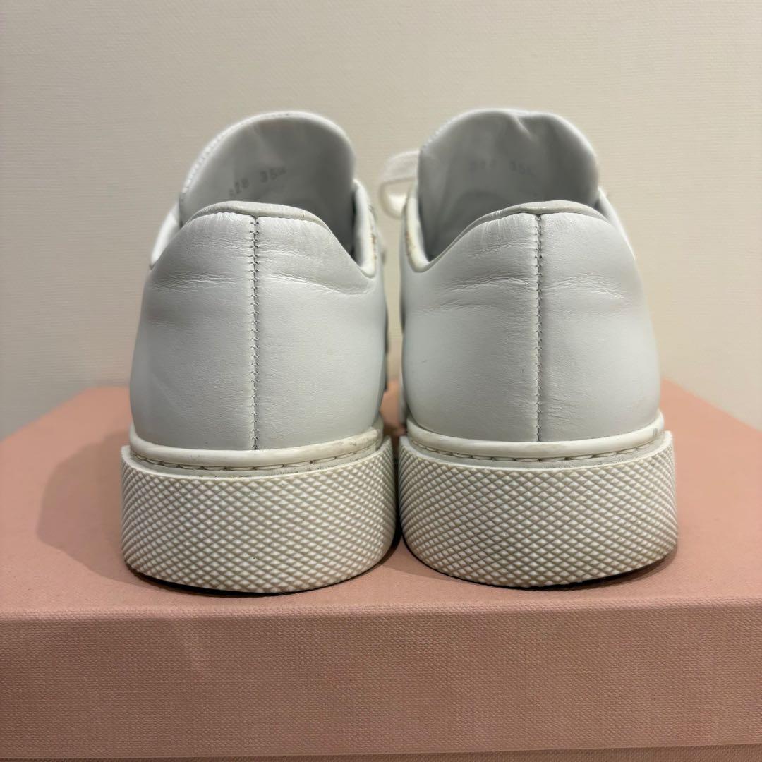Miu Sneakers