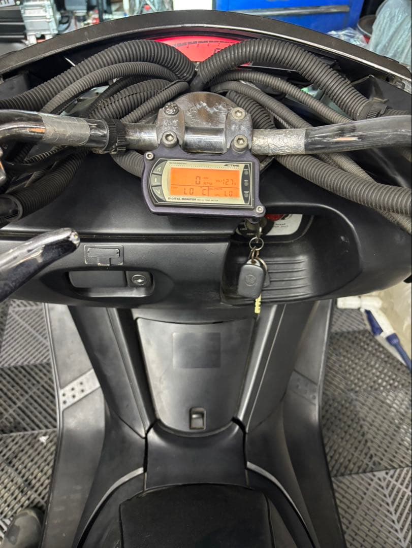 Yamaha Motorcycle Body Sg17J