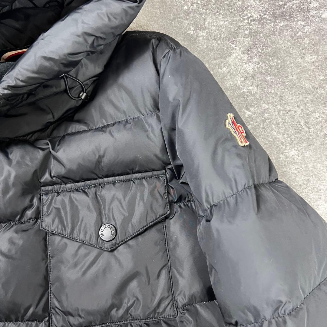 Moncler Down Jacket Eggstock