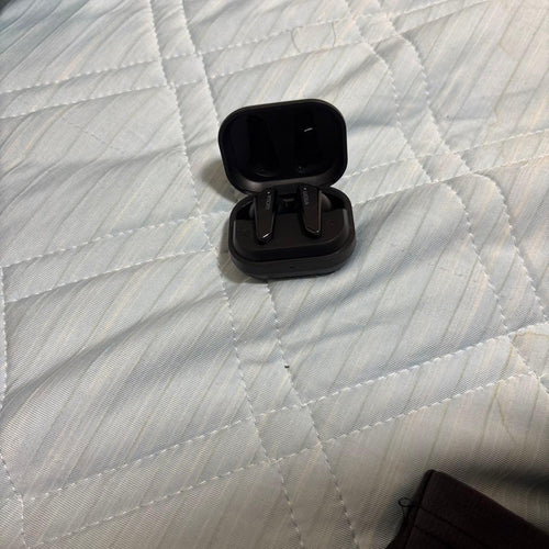 Lucida Earphone Cases