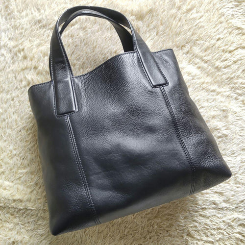 Hirofu Tote Bag