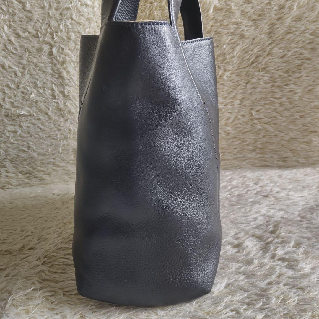 Hirofu Tote Bag