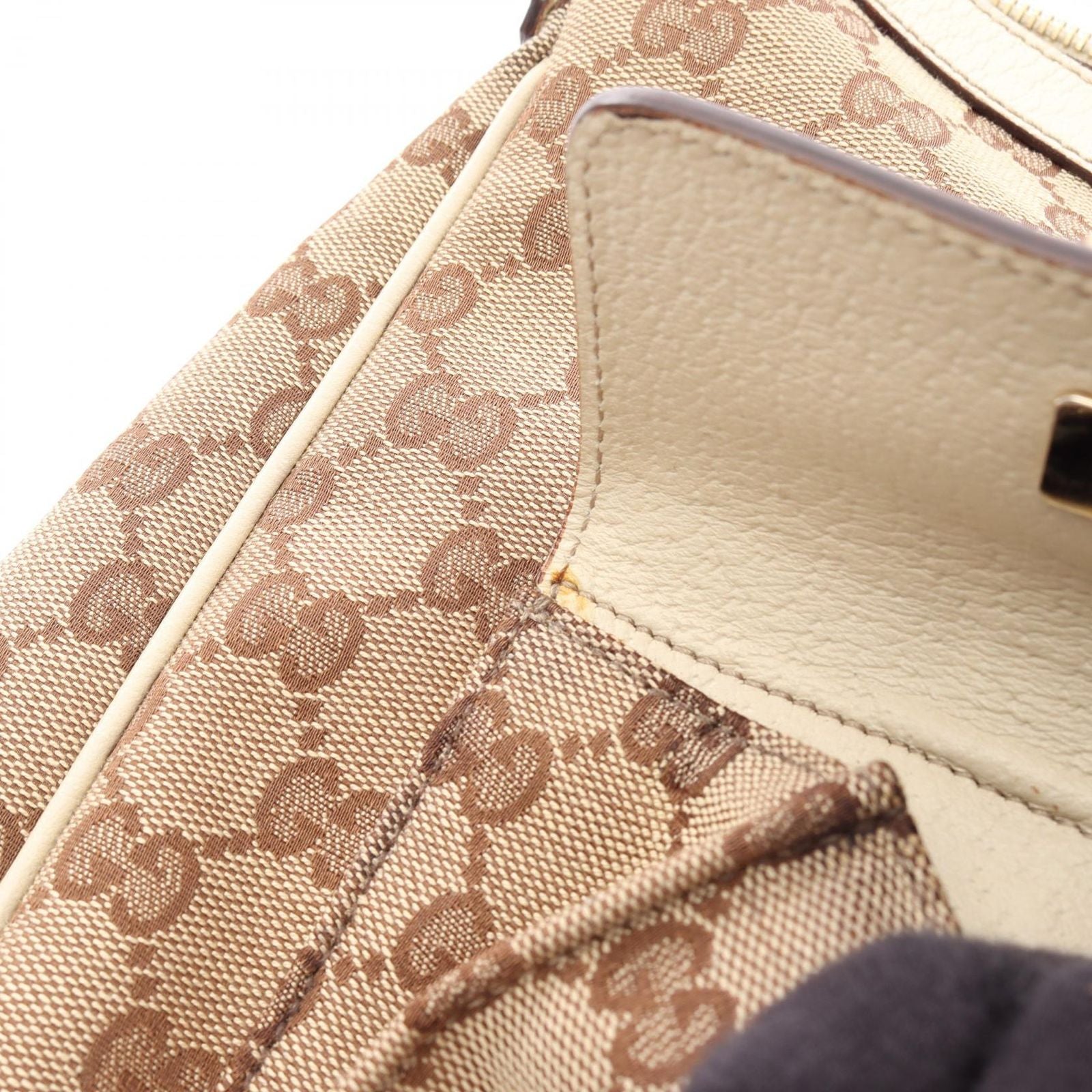 Gucci Shoulder Bag Gg