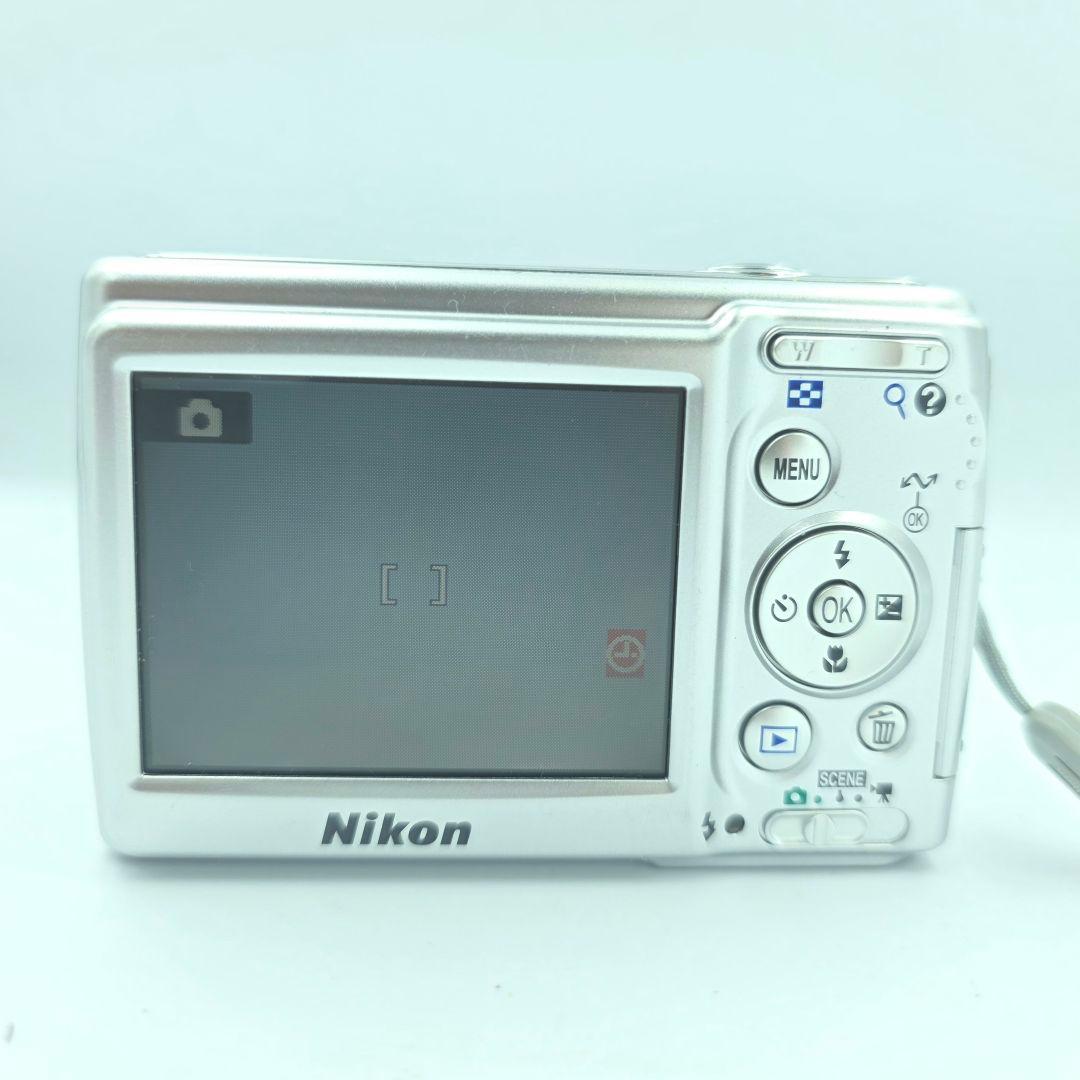 Nikon Compact Digital Cameras Coolpix L12