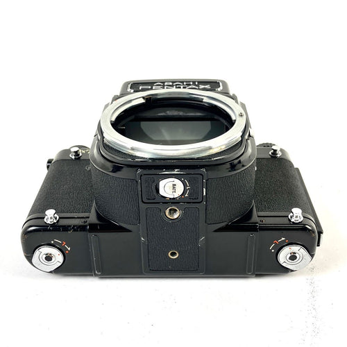 Pentax Large -Size Medium Format Camera (Film) 6X7