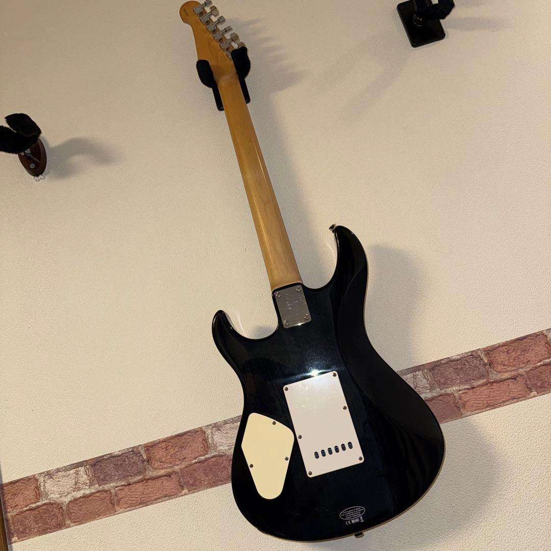 Gibson Electric Guitars 2012 Yamaha Pacifica212Vfm Tbl