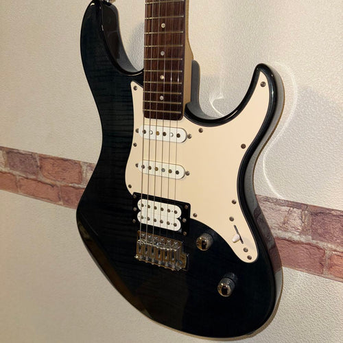 Gibson Electric Guitars 2012 Yamaha Pacifica212Vfm Tbl