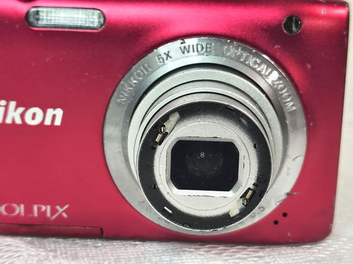 Nikon Compact Digital Camera Coolpix S2900
