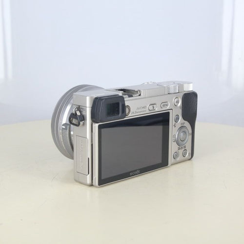 Sony Others 6000 (16/50/3.5-5.6)