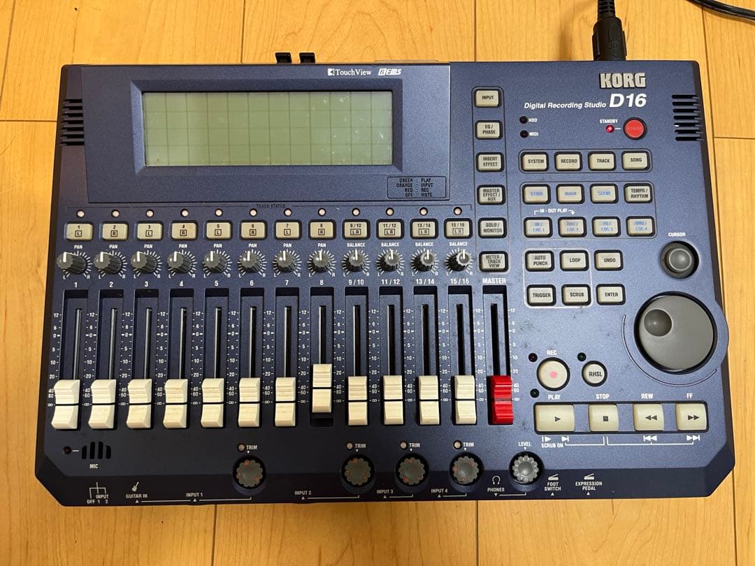 Korg Multitrack Recorders 7,000 4,000 D16