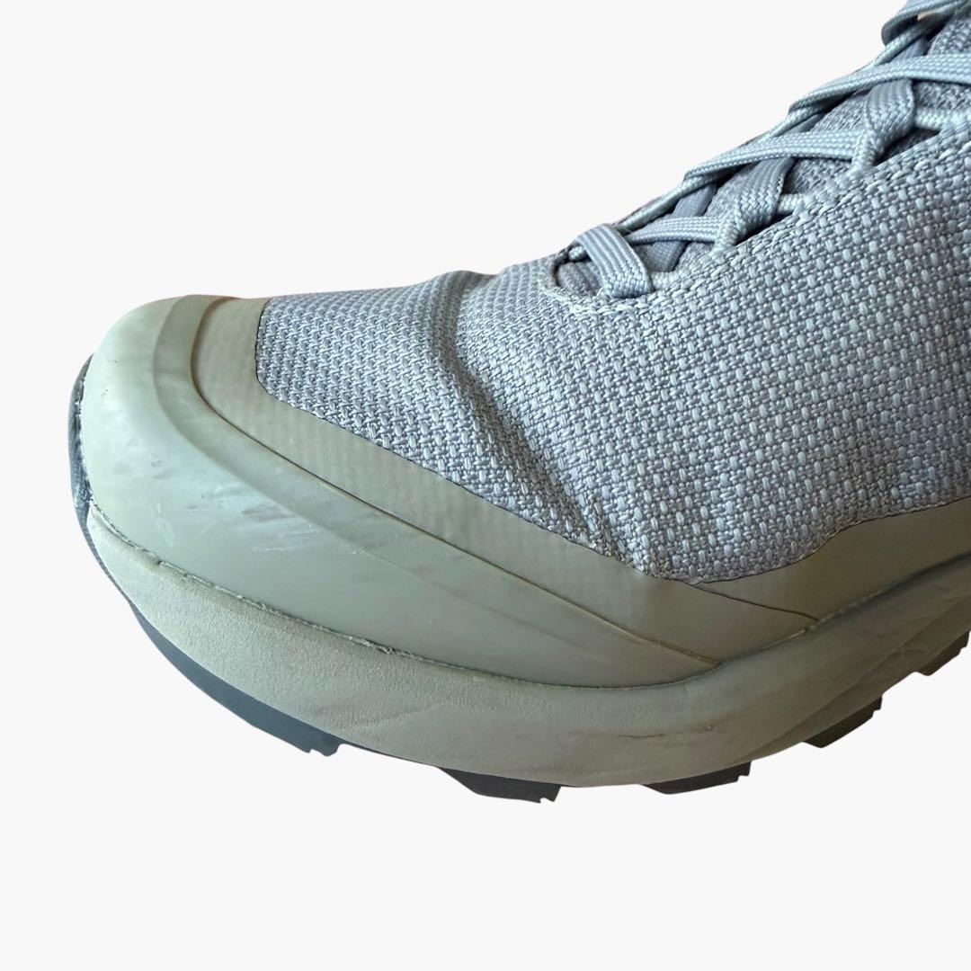 Arc'Teryx Sneakers 23.5