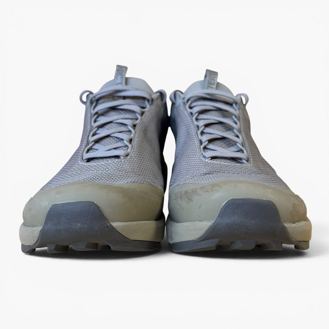 Arc'Teryx Sneakers 23.5
