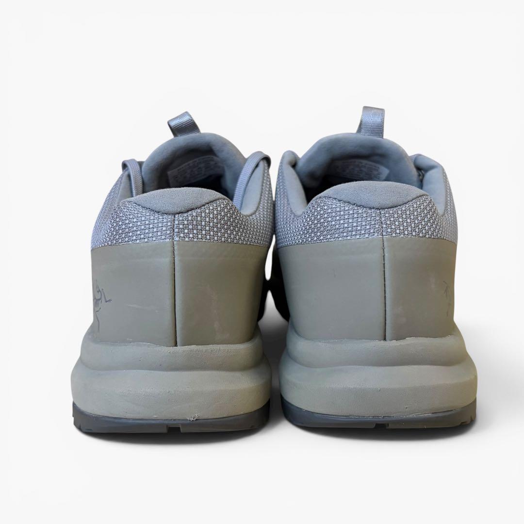 Arc'Teryx Sneakers 23.5