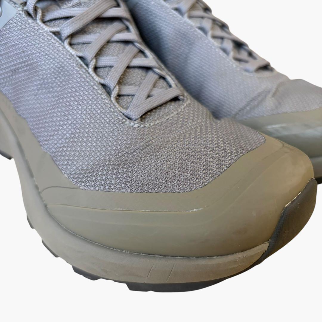 Arc'Teryx Sneakers 23.5