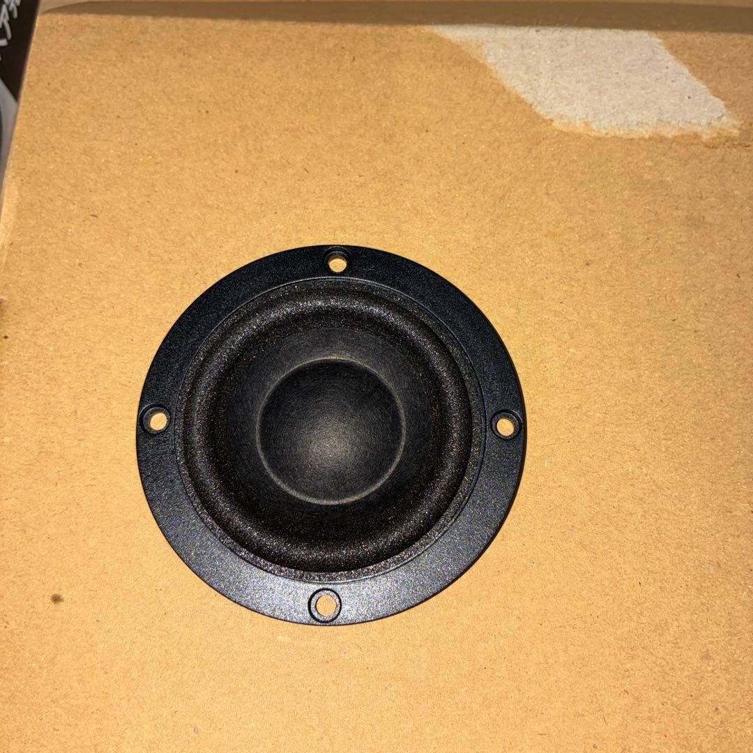Speakers 8