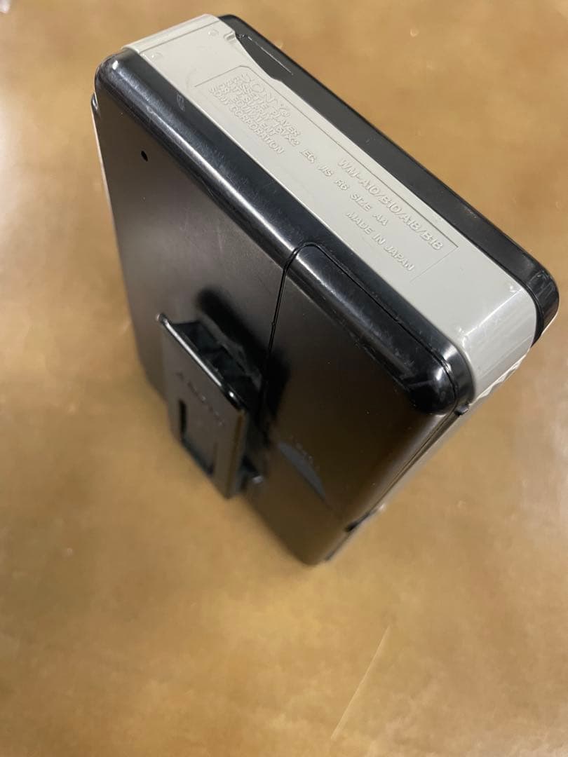 Sony Cassette Players Walkman Wm-B10