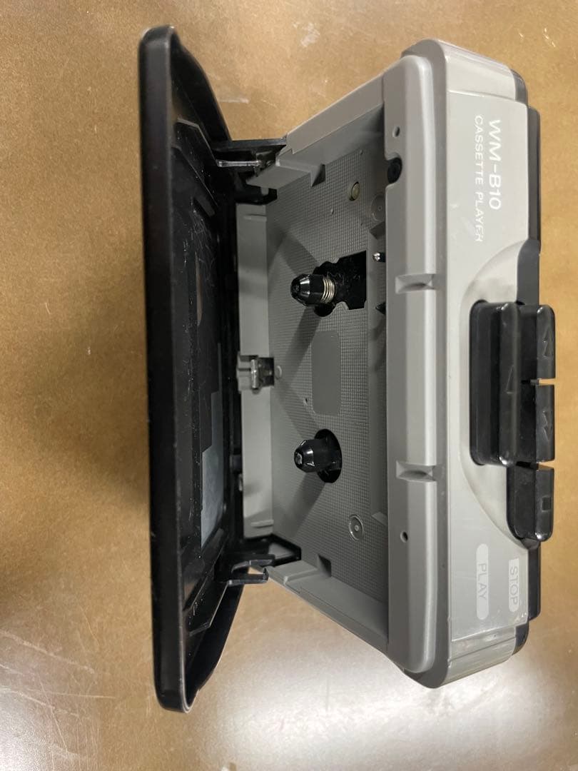 Sony Cassette Players Walkman Wm-B10