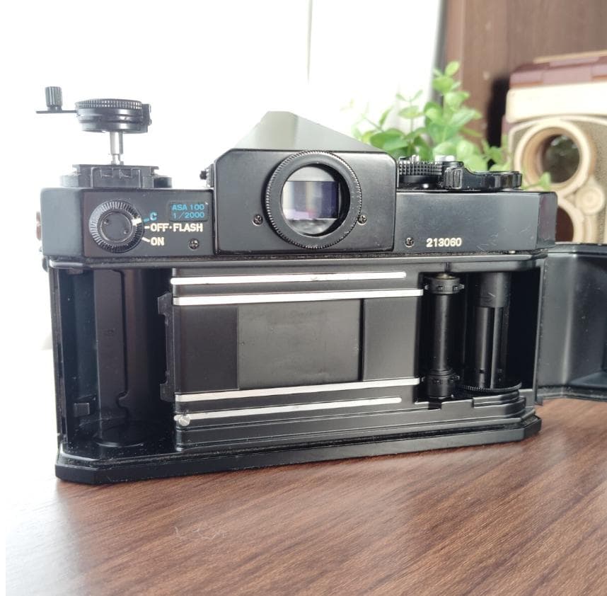 Canon Slr Cameras (Film) F-1