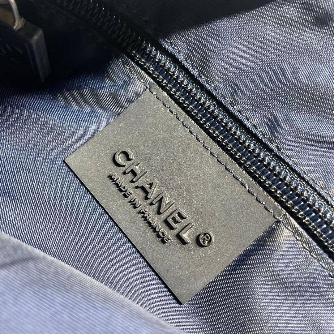 Chanel Shoulder Bag